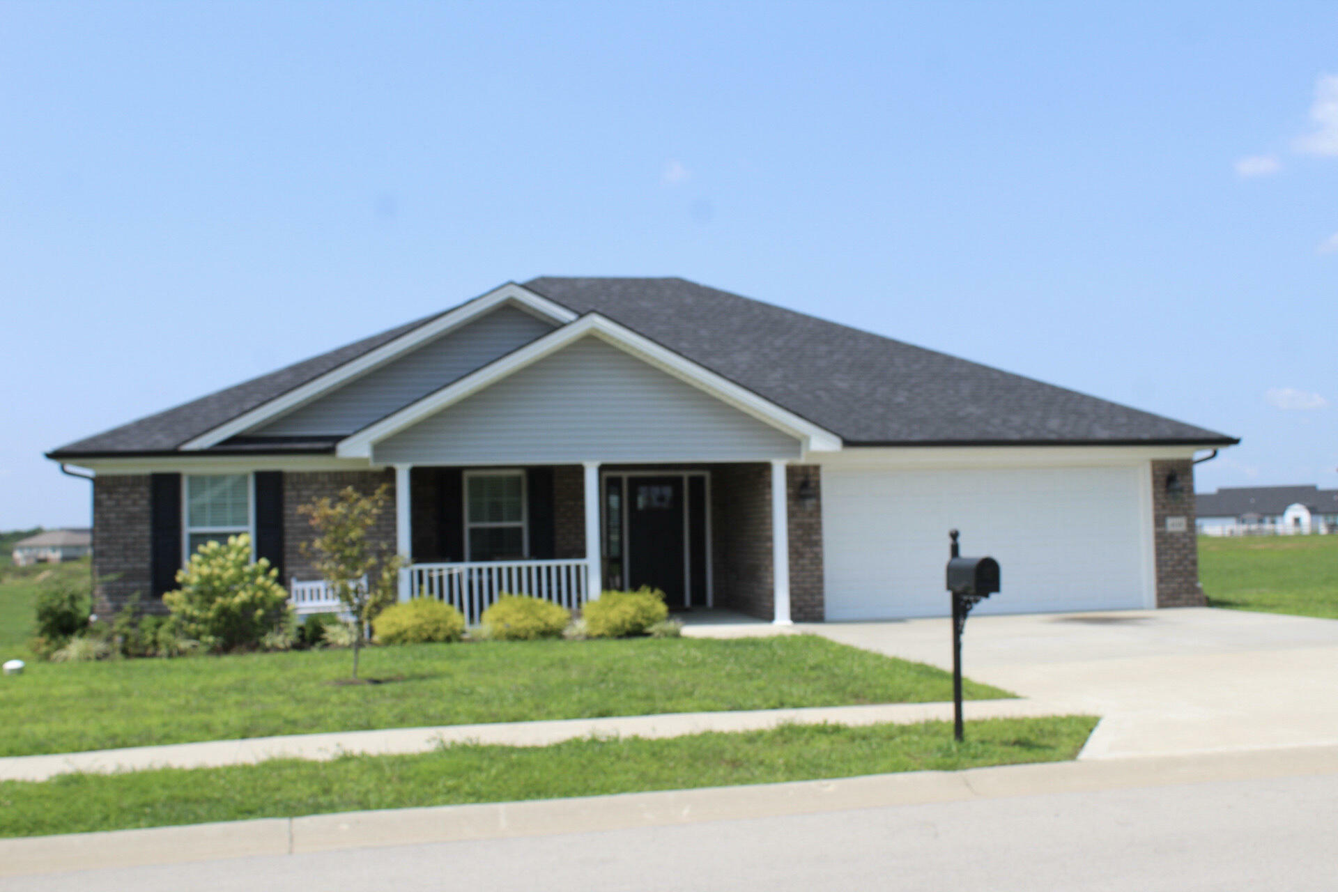 Property Photo: 408 Star Court KY 40475