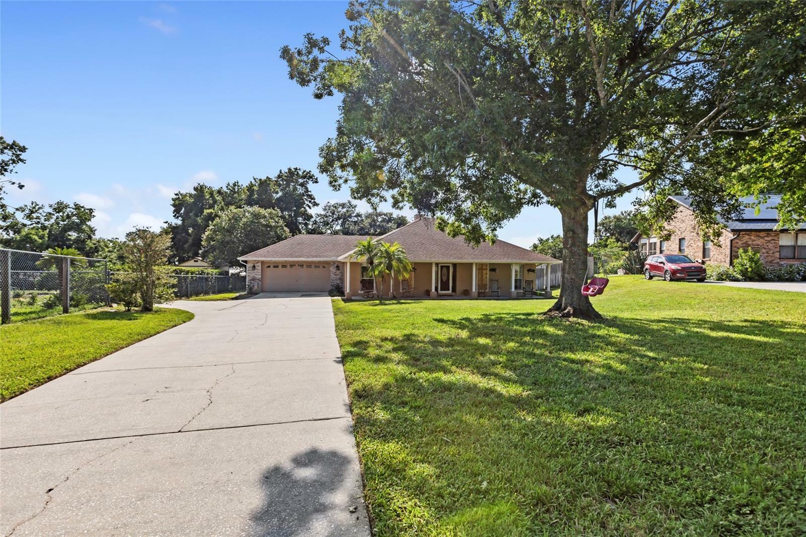 Property Photo:  1538 Coluso Drive  FL 34787 