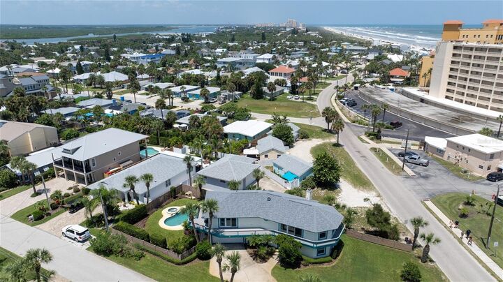 Property Photo: 320 Due East Street FL 32169