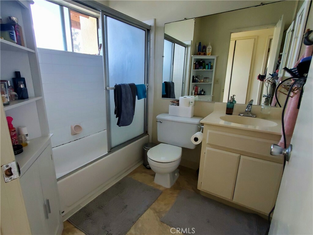 Property Photo:  2556 Santa Ana Avenue D  CA 92627 