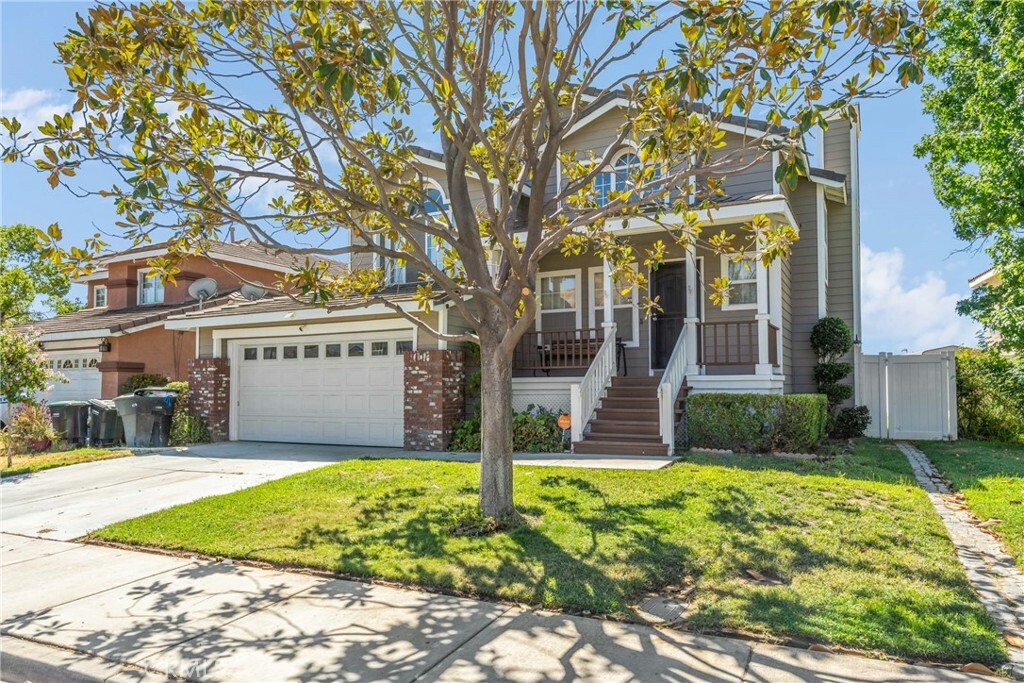 Property Photo:  1137 Autumnwood Lane  CA 92571 