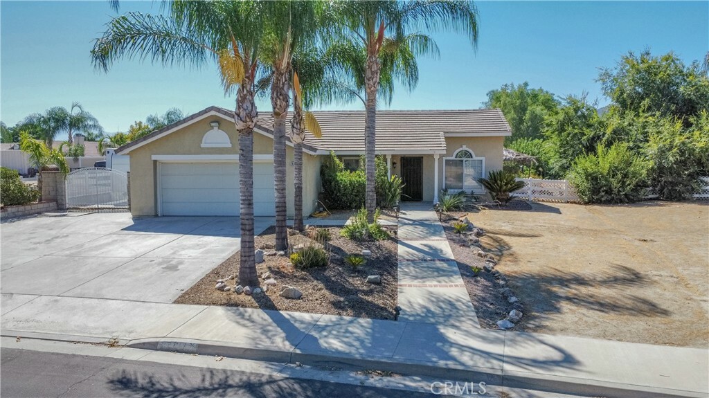 Property Photo:  28743 Strauss Lane  CA 92555 