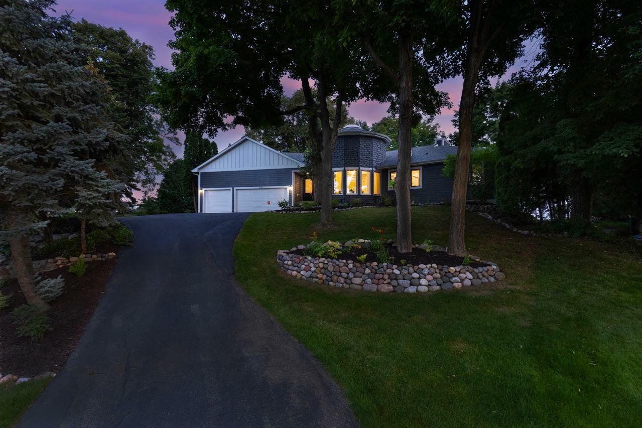 Property Photo:  10759 Mount Curve Road  MN 55347 