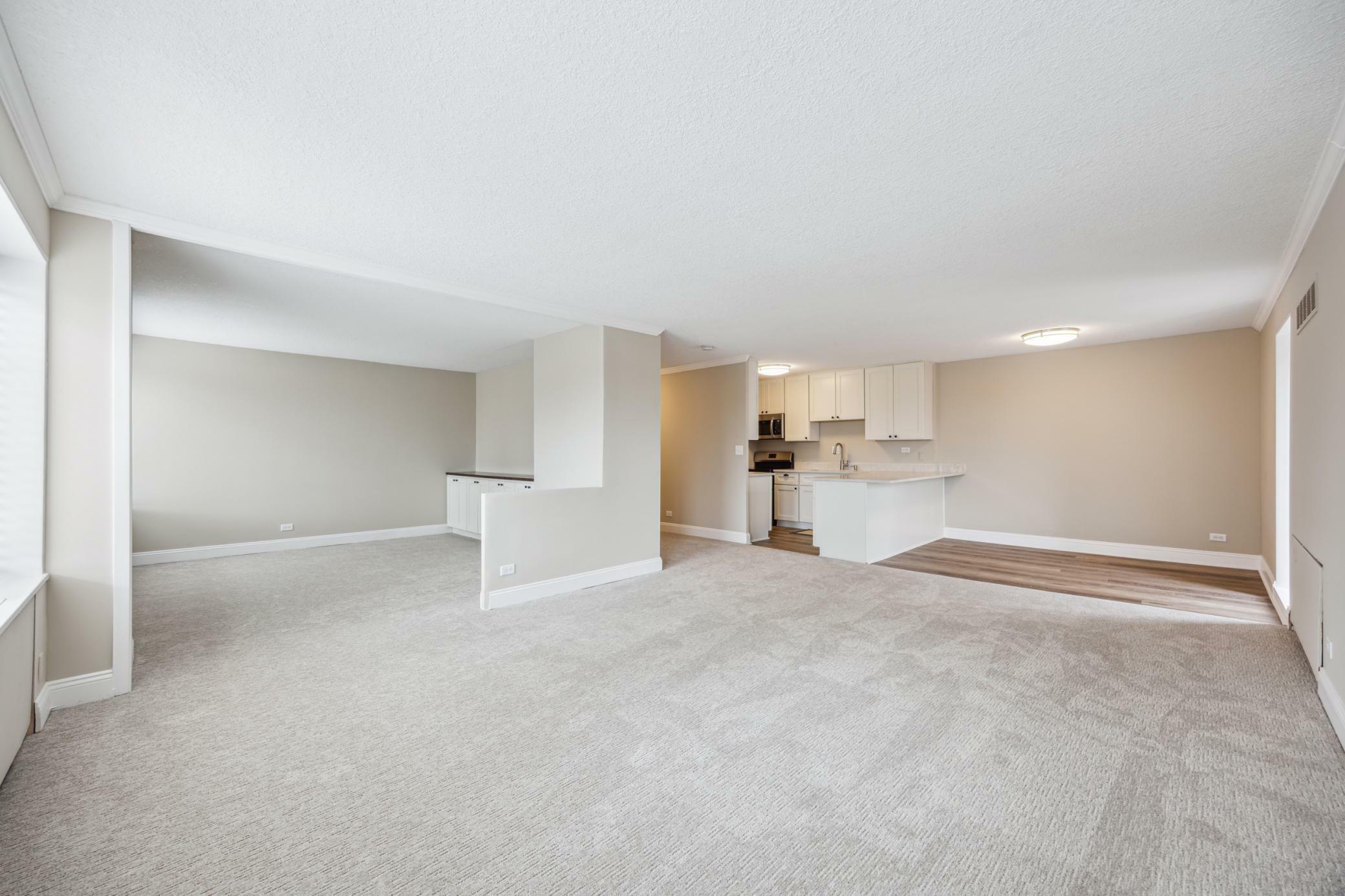 Property Photo:  15 S 1st Street 920A  MN 55401 