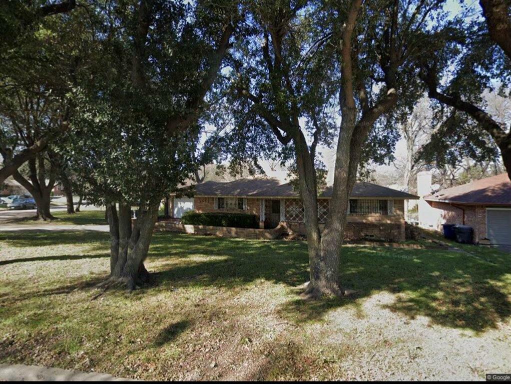 Property Photo:  1003 Pinedale Lane  TX 75241 