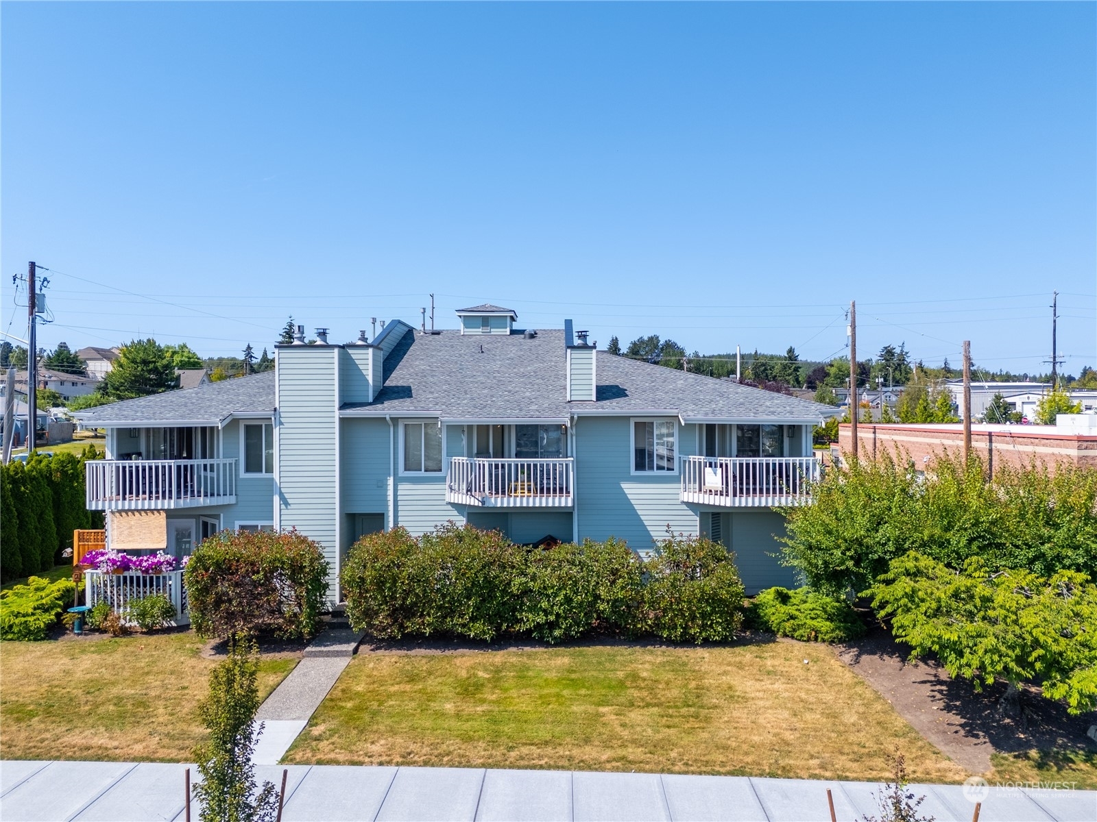 Property Photo:  3120 R Avenue 3  WA 98221 