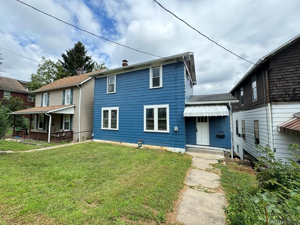 Property Photo: 605 Summit Avenue PA 15905