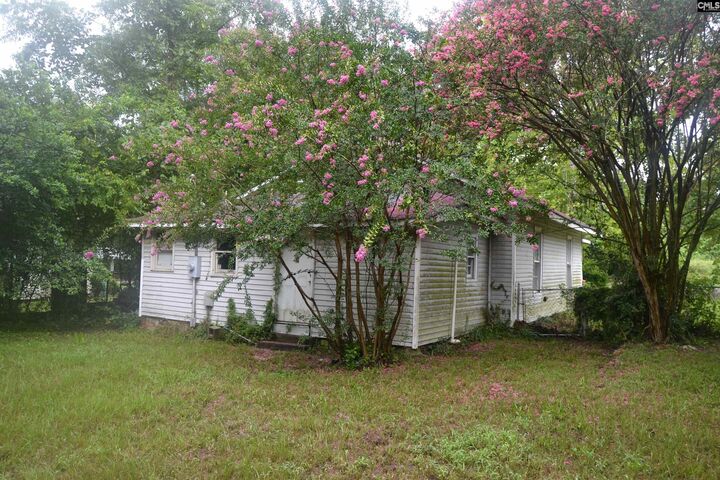 Property Photo:  28 Bluff  SC 29201 