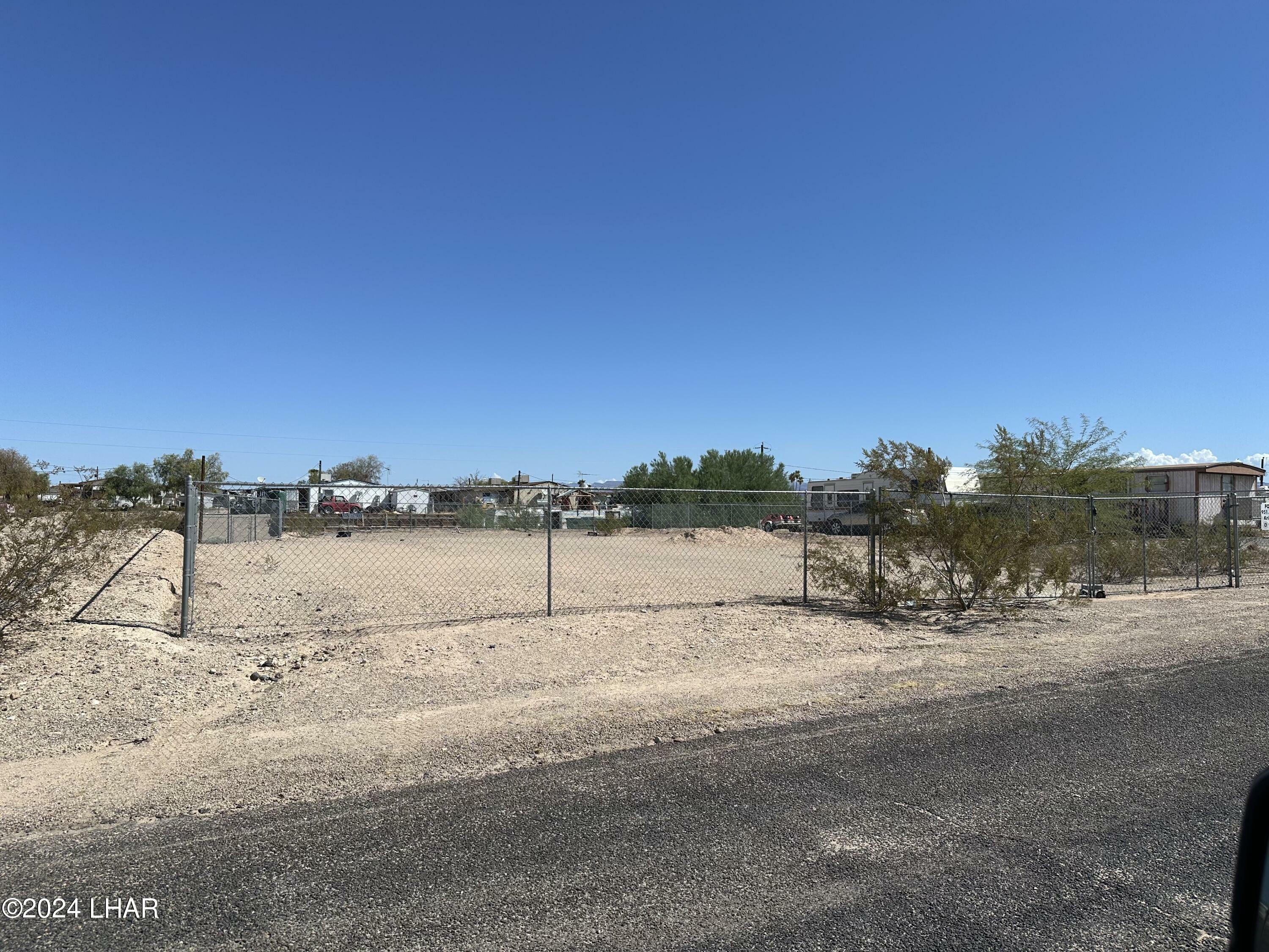 Property Photo:  4877 E Island Pl  AZ 86436 