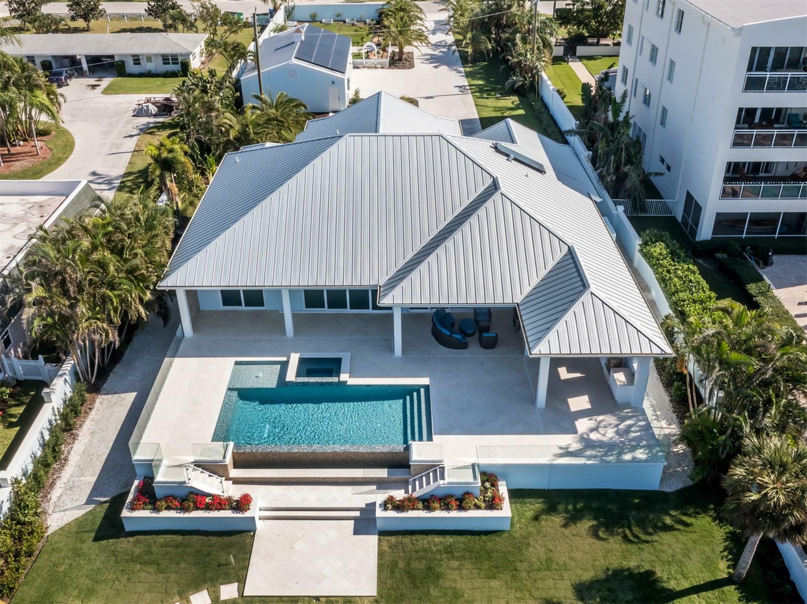 Property Photo:  303 Bayshore Road  FL 34275 