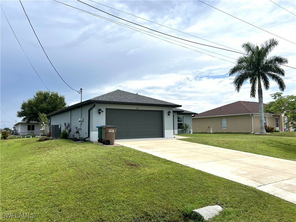 Property Photo:  1143 NW 4th Place  FL 33993 