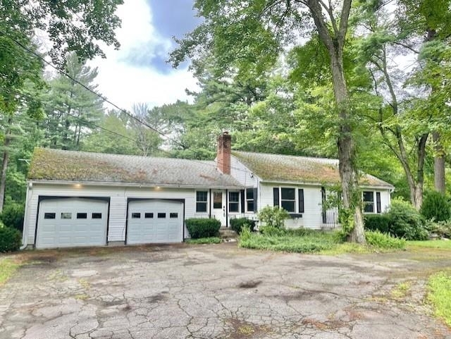 Property Photo:  224 Derry Road  NH 03051 