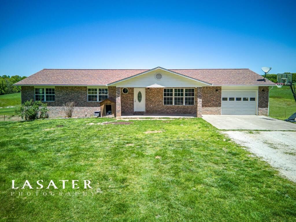 Property Photo:  5801 Dees Road  AR 72601 