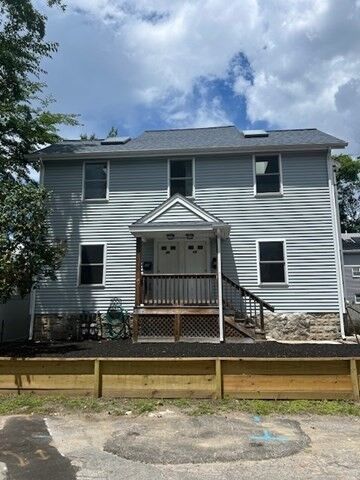 Property Photo:  18 Russell Terrace 18  MA 02478 