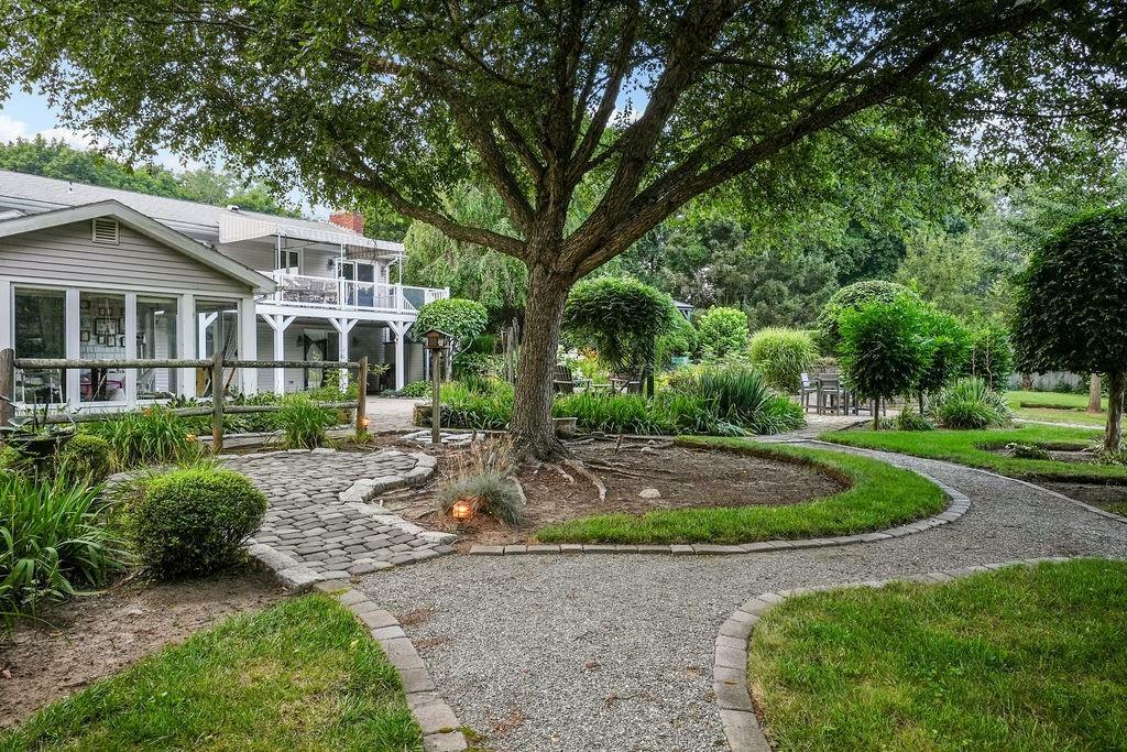 Property Photo: 1070 Frenchtown Road RI 02818