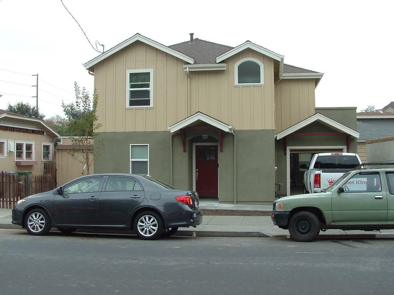 Property Photo:  456 East San Salvador Street  CA 95112 