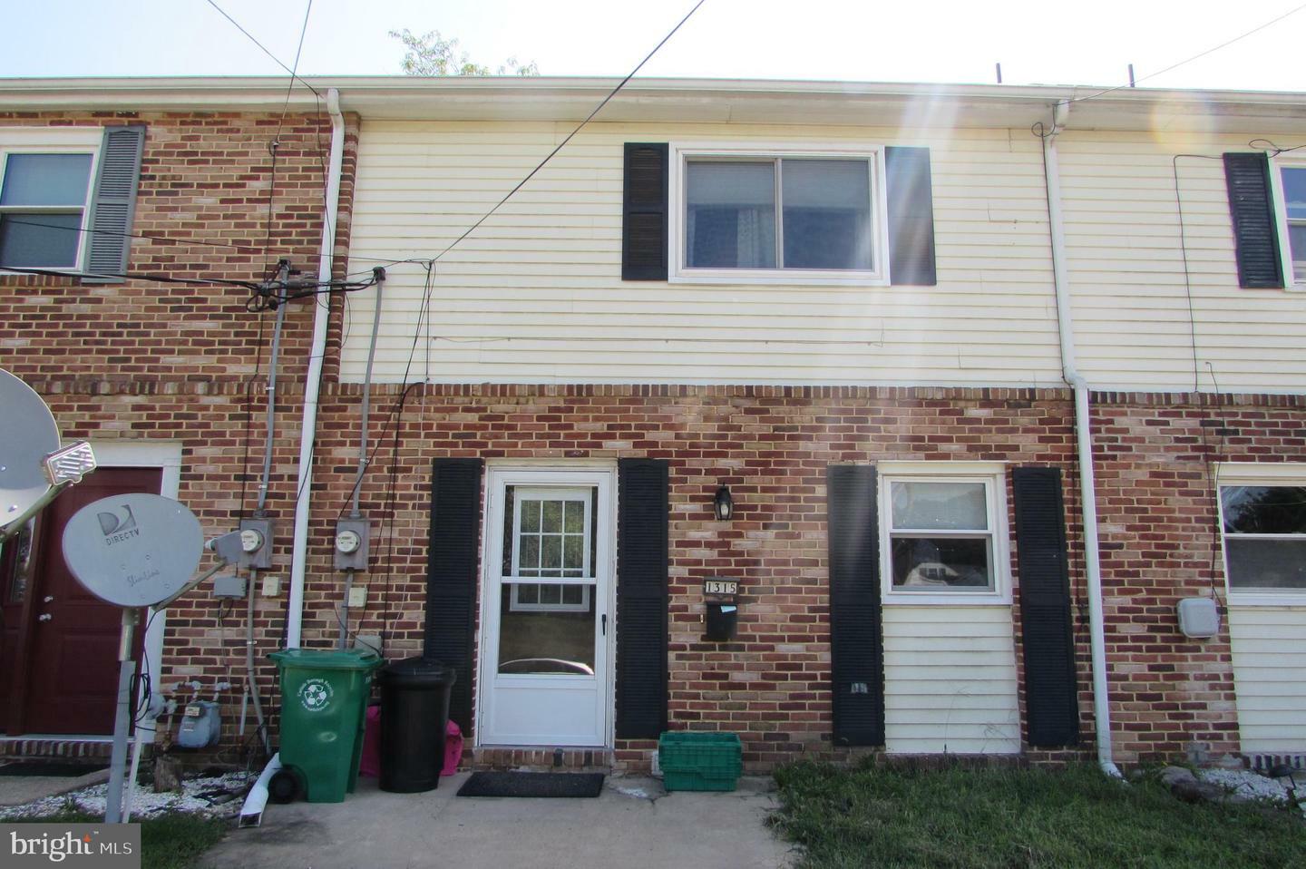 1315 N Pitt Street  Carlisle PA 17013 photo