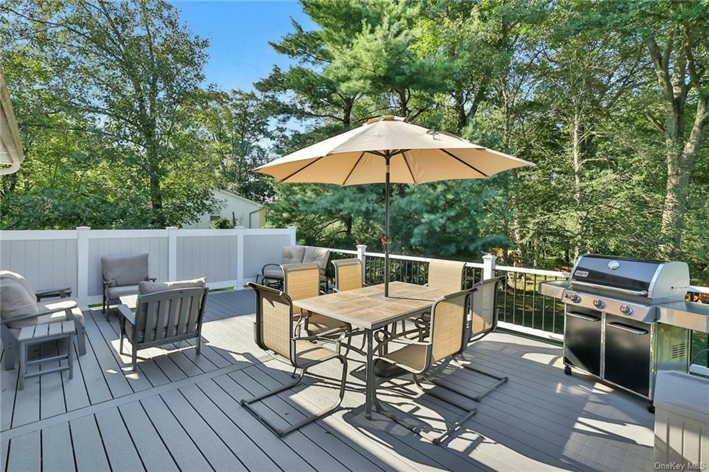 Property Photo:  34 Verona Court  NY 10956 