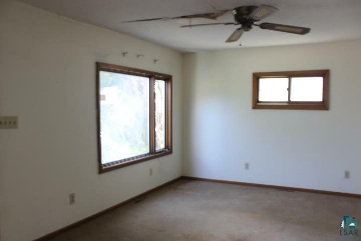 Property Photo:  1017 W 6th St  MN 55806 