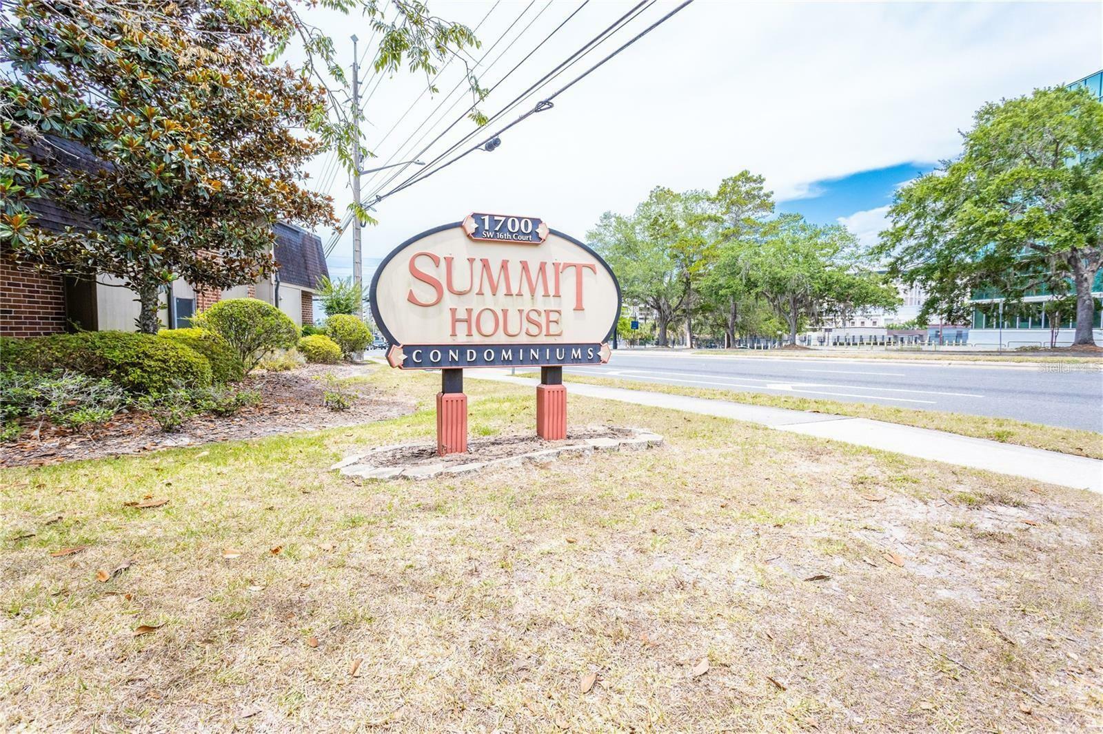 Property Photo: 1700 SW 16th Court M2 FL 32608