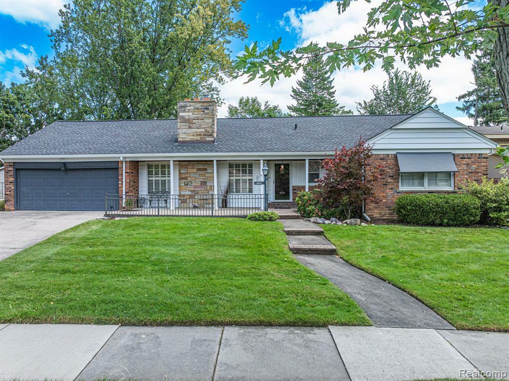 Property Photo: 4126 N Fulton Place MI 48073 6352
