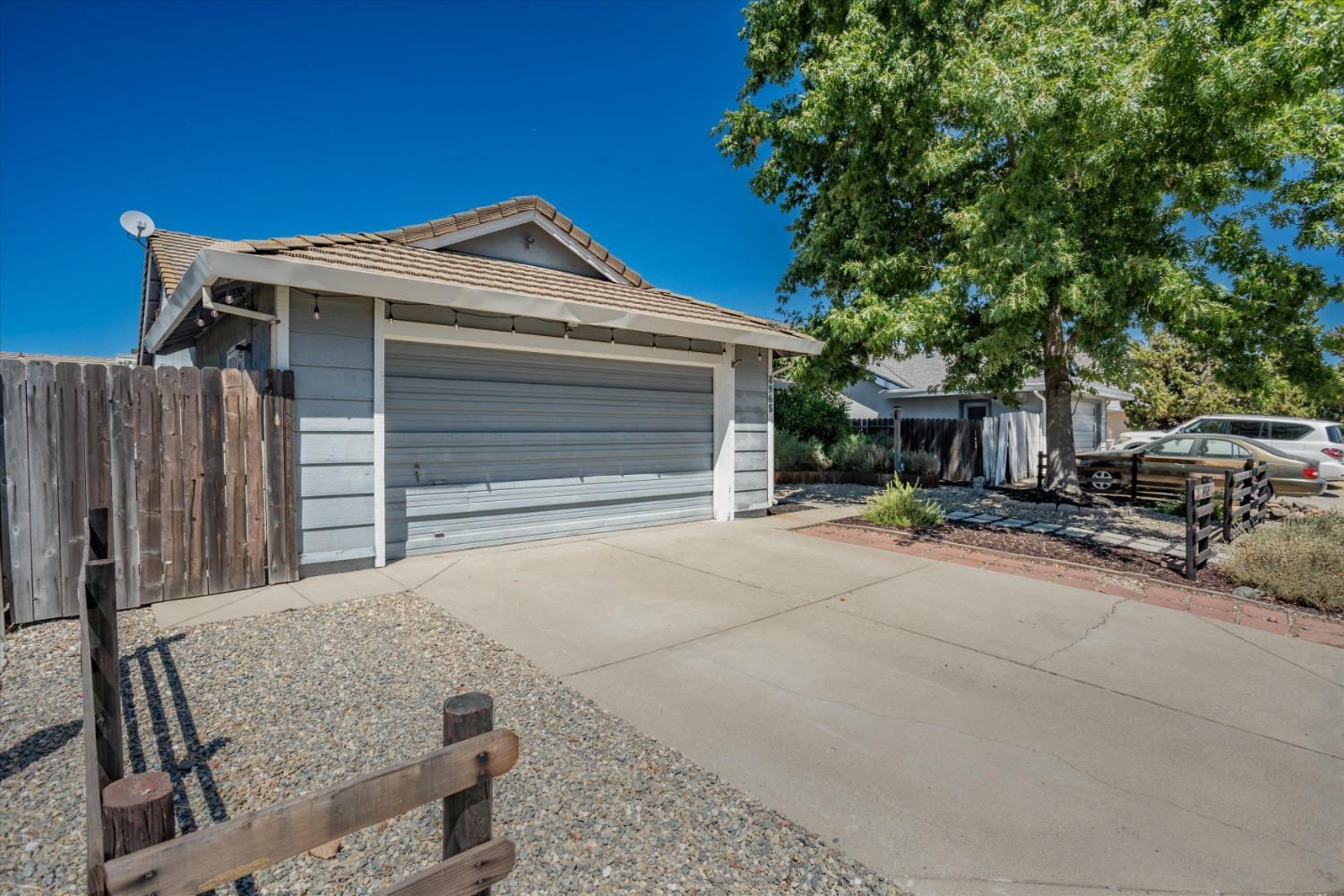 Property Photo:  8965 Colombard Way  CA 95829 