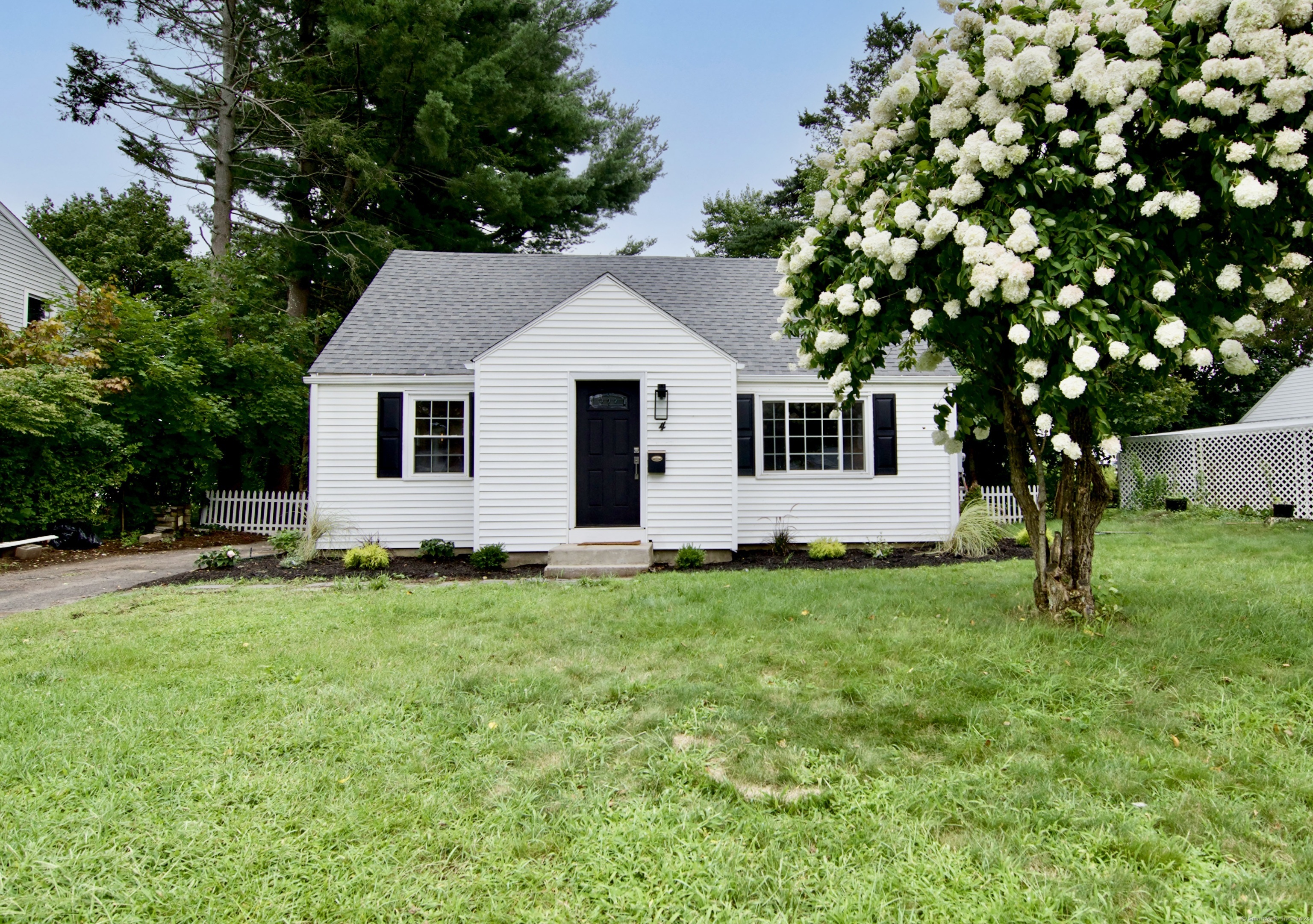 Property Photo: 4 Berger Road CT 06066