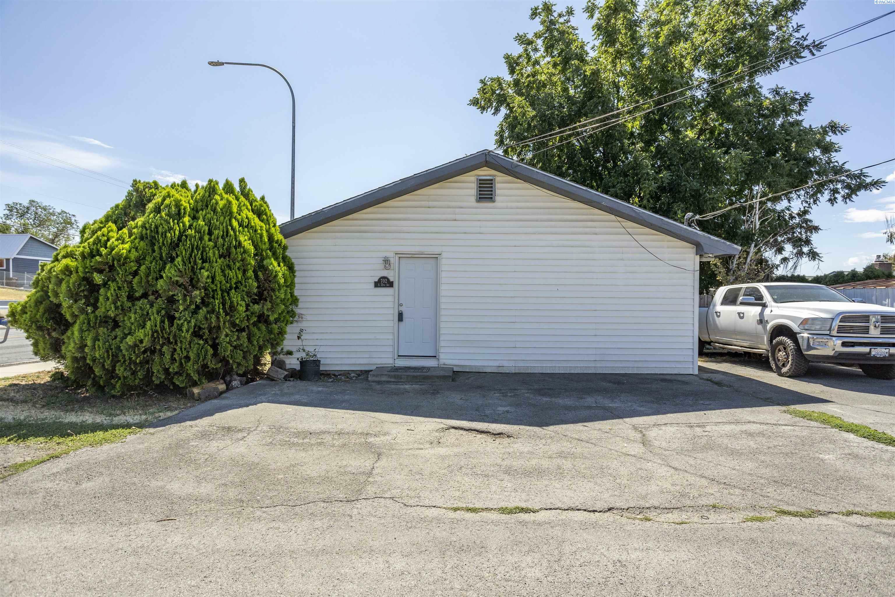 Property Photo:  702 S 72nd Ave  WA 98908 