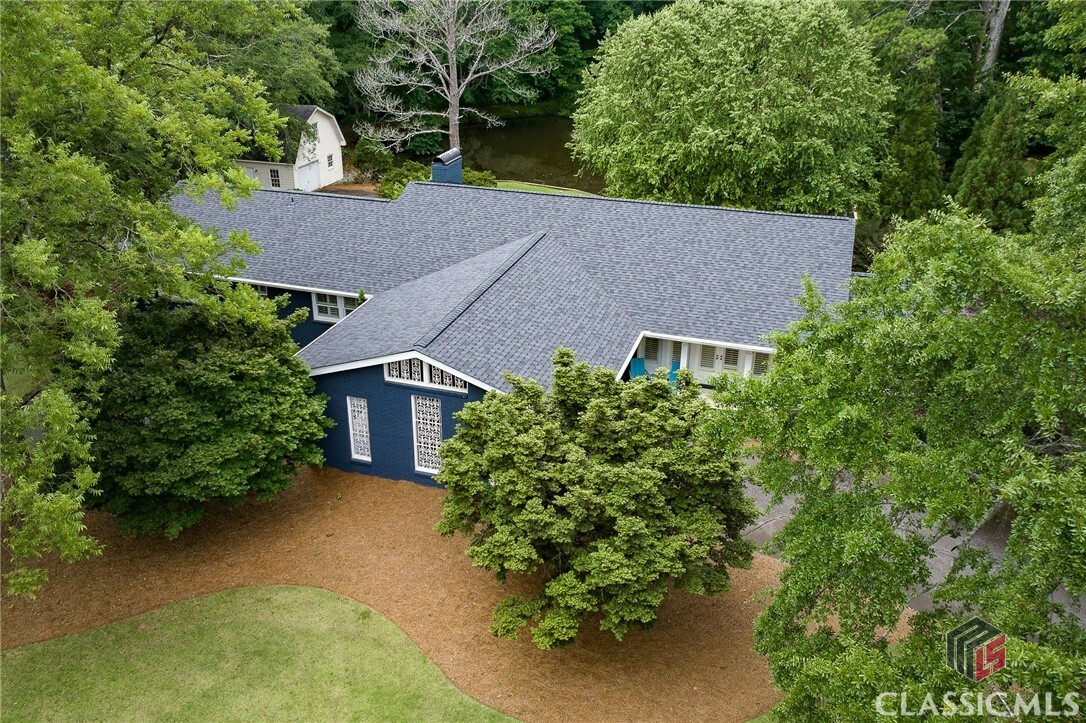 Property Photo:  120 Witherspoon Road  GA 30606 