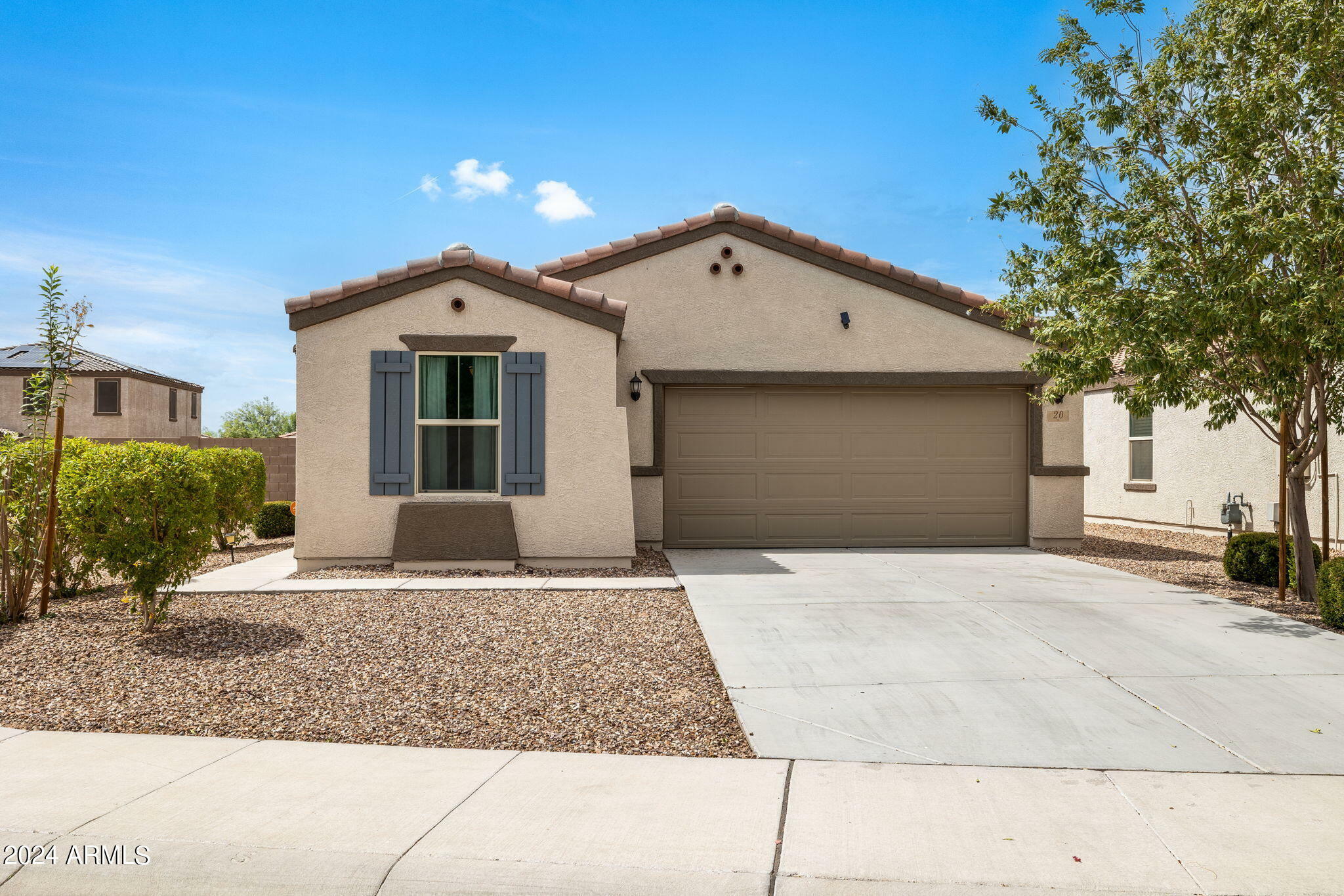 Property Photo:  20 N 200th Drive  AZ 85326 