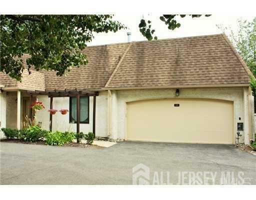 Property Photo:  107 Gate House Lane  NJ 08820 