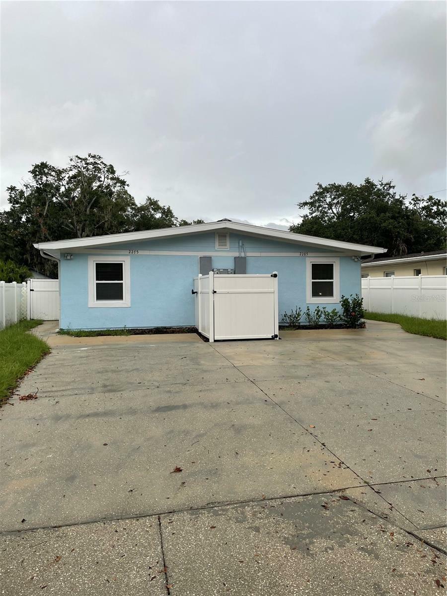 Property Photo:  2275 Browning Street  FL 34237 