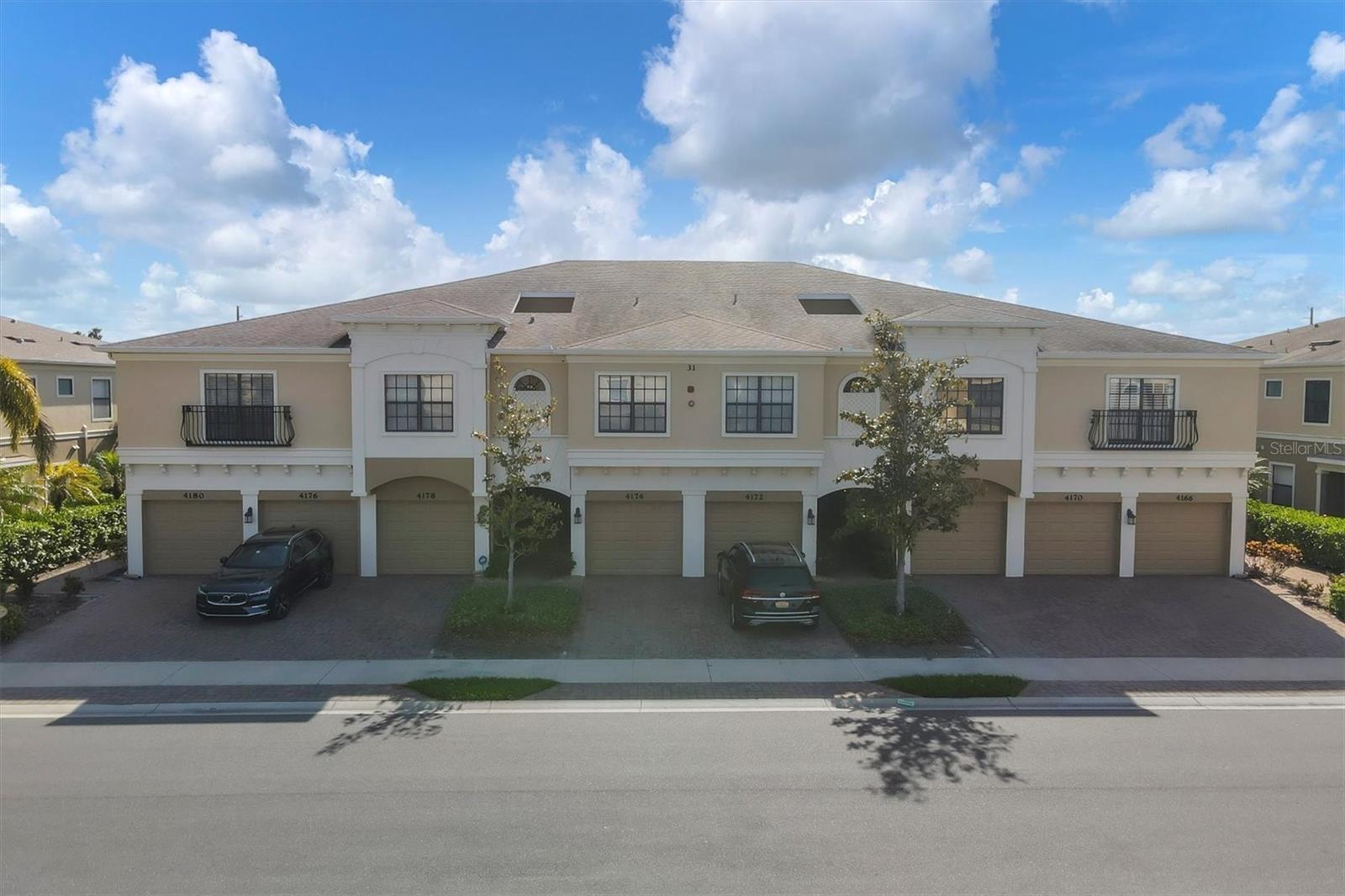 Property Photo: 4174 Overture Circle 519 FL 34209