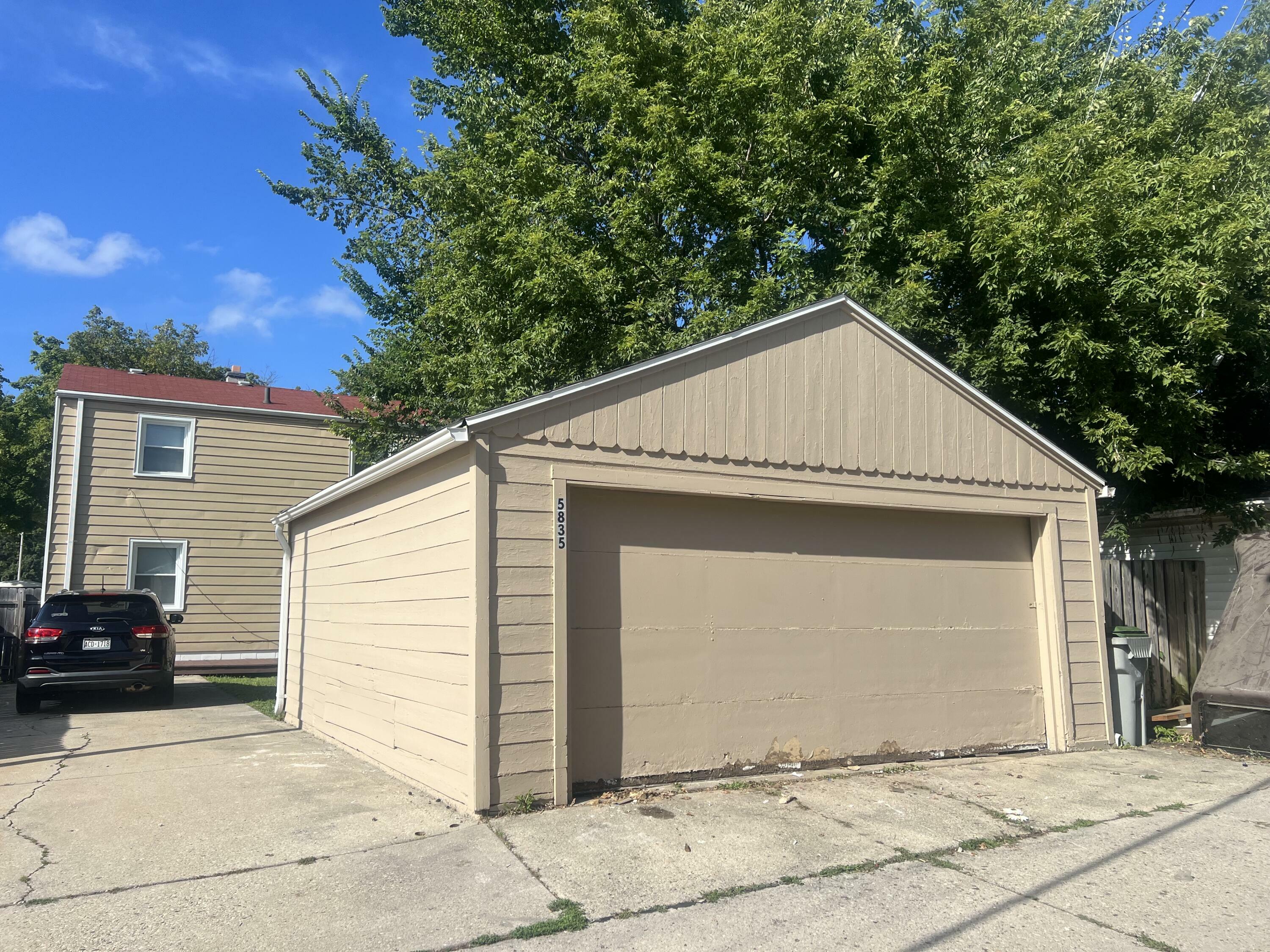 Property Photo:  5835 W Keefe Ave  WI 53216 