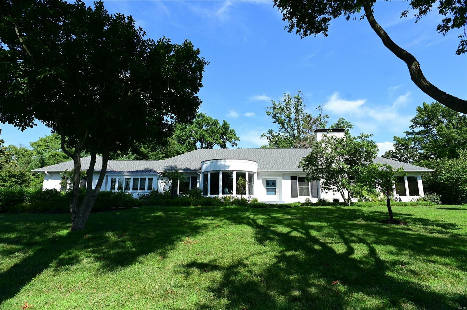 Property Photo:  38 Godwin Lane  MO 63124 