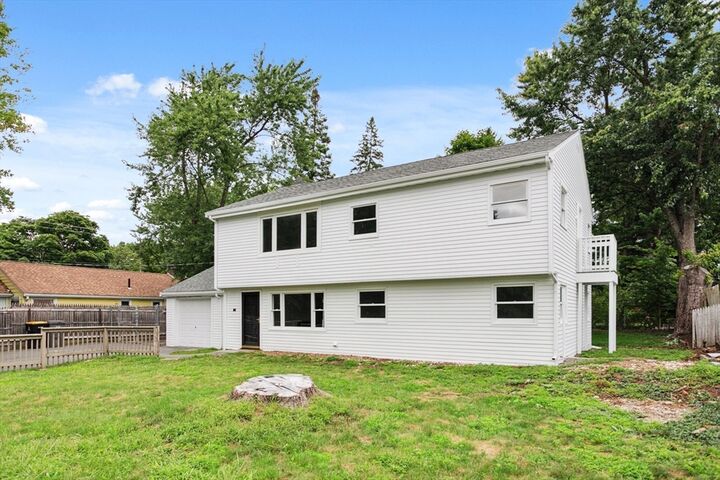 Property Photo: 14 Brookfield Ave MA 01701
