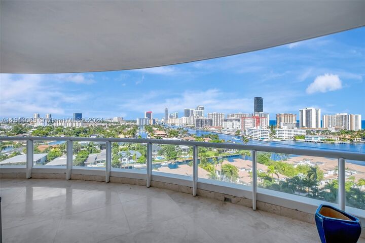 Property Photo: 21200 Point Pl 1204 FL 33180
