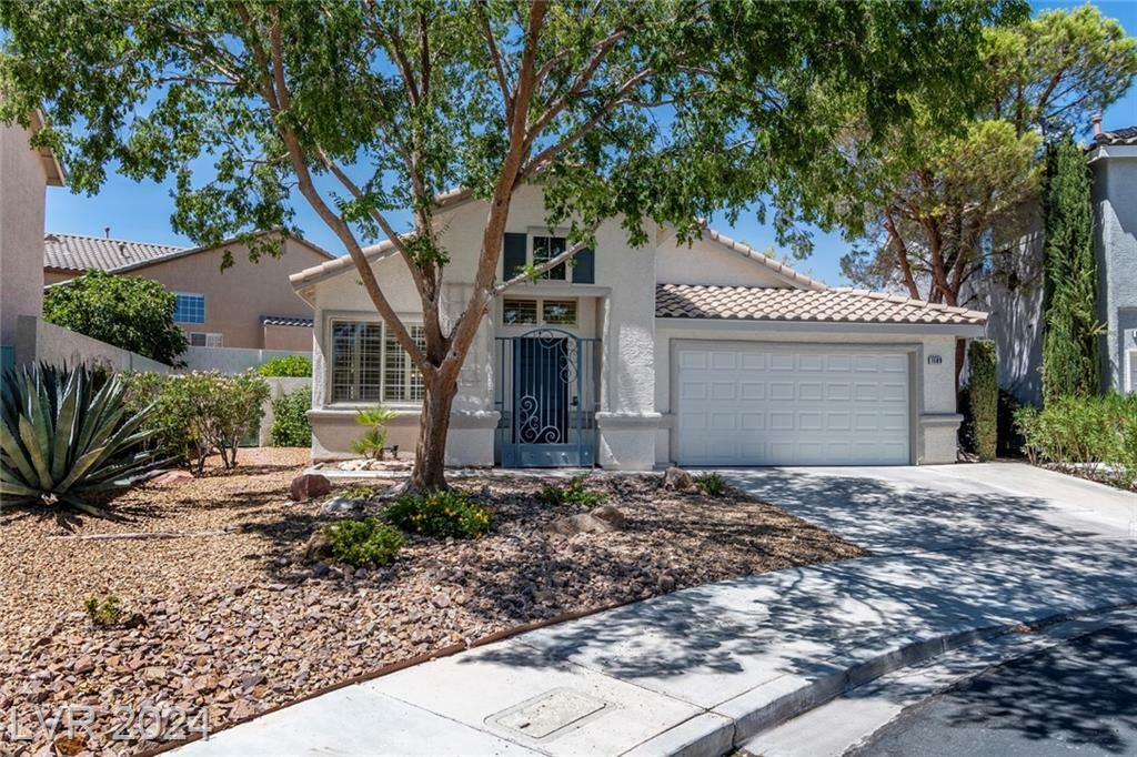 Property Photo:  1609 Saddle Rock Circle  NV 89117 