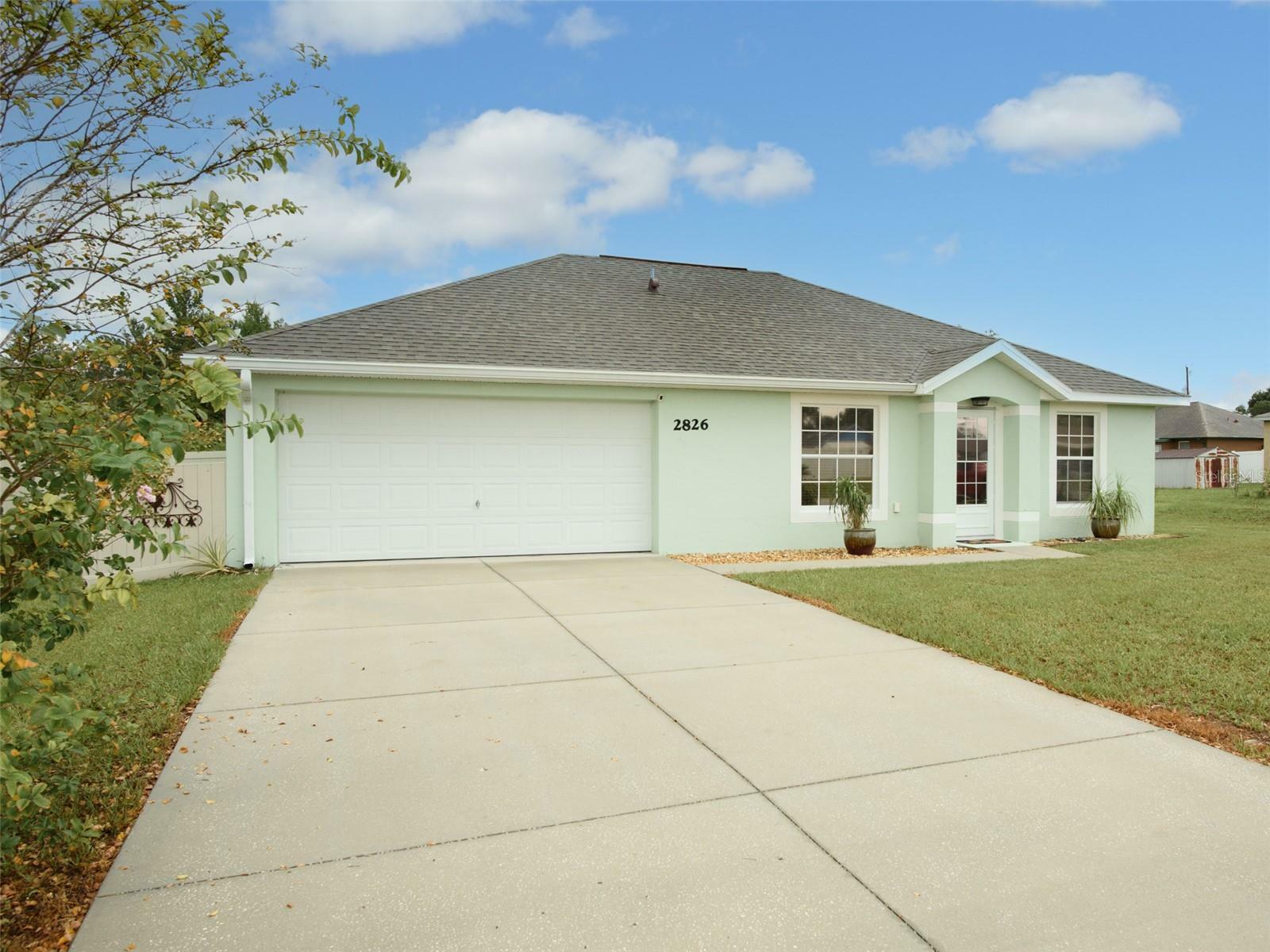 Property Photo:  2826 Grayton Street  FL 32738 