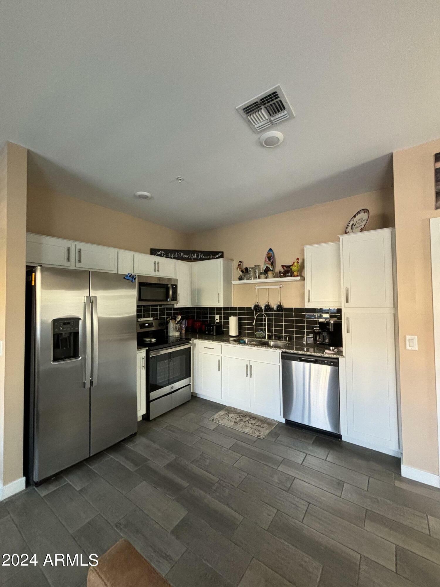 Property Photo:  8279 N 22nd Drive  AZ 85021 