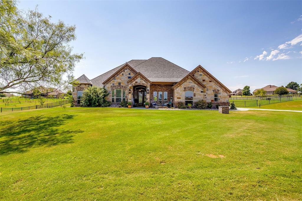 Property Photo:  180 Pinnacle Peak Lane  TX 76087 