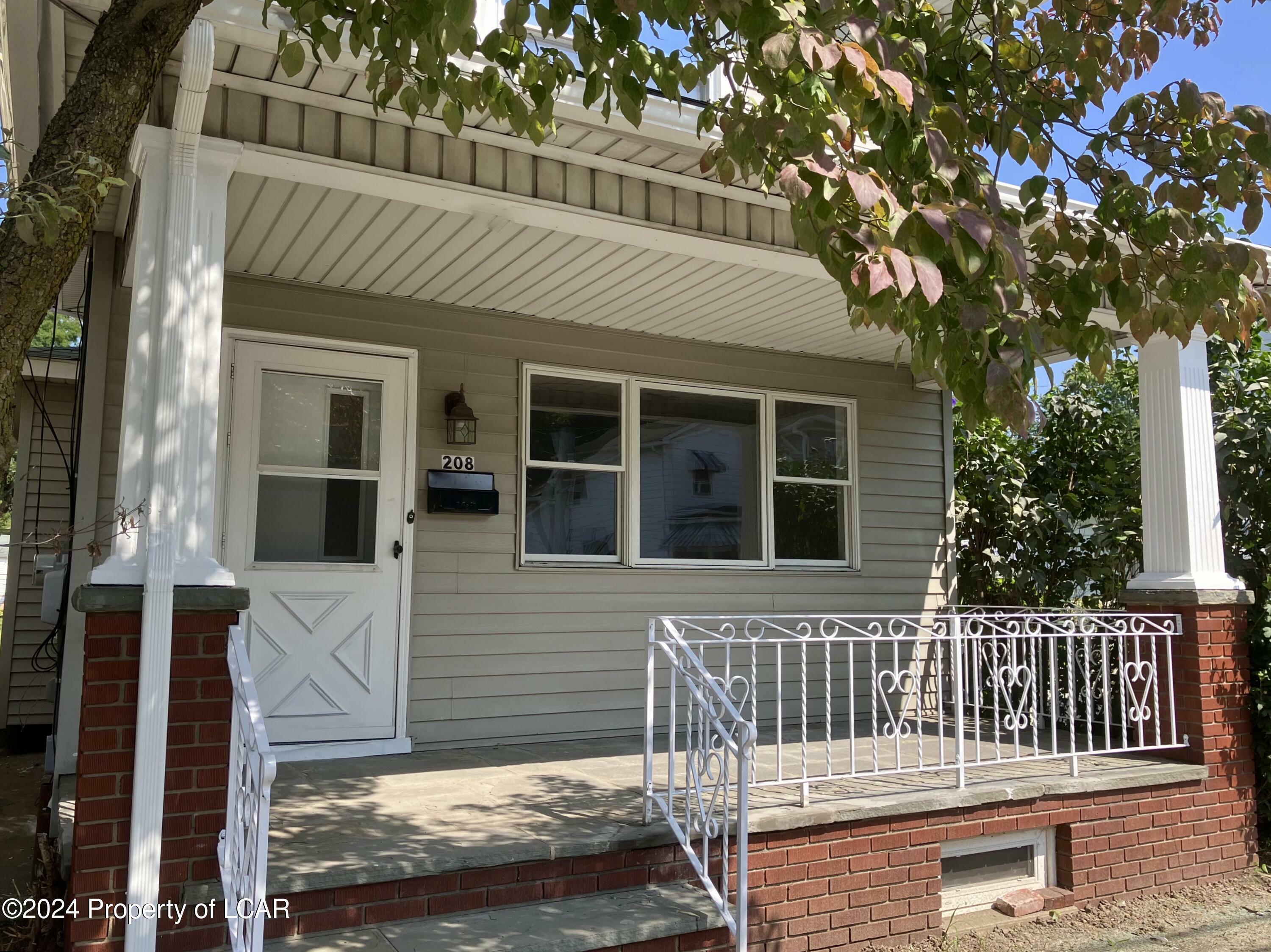 Property Photo:  208 Parsonage Street  PA 18640 