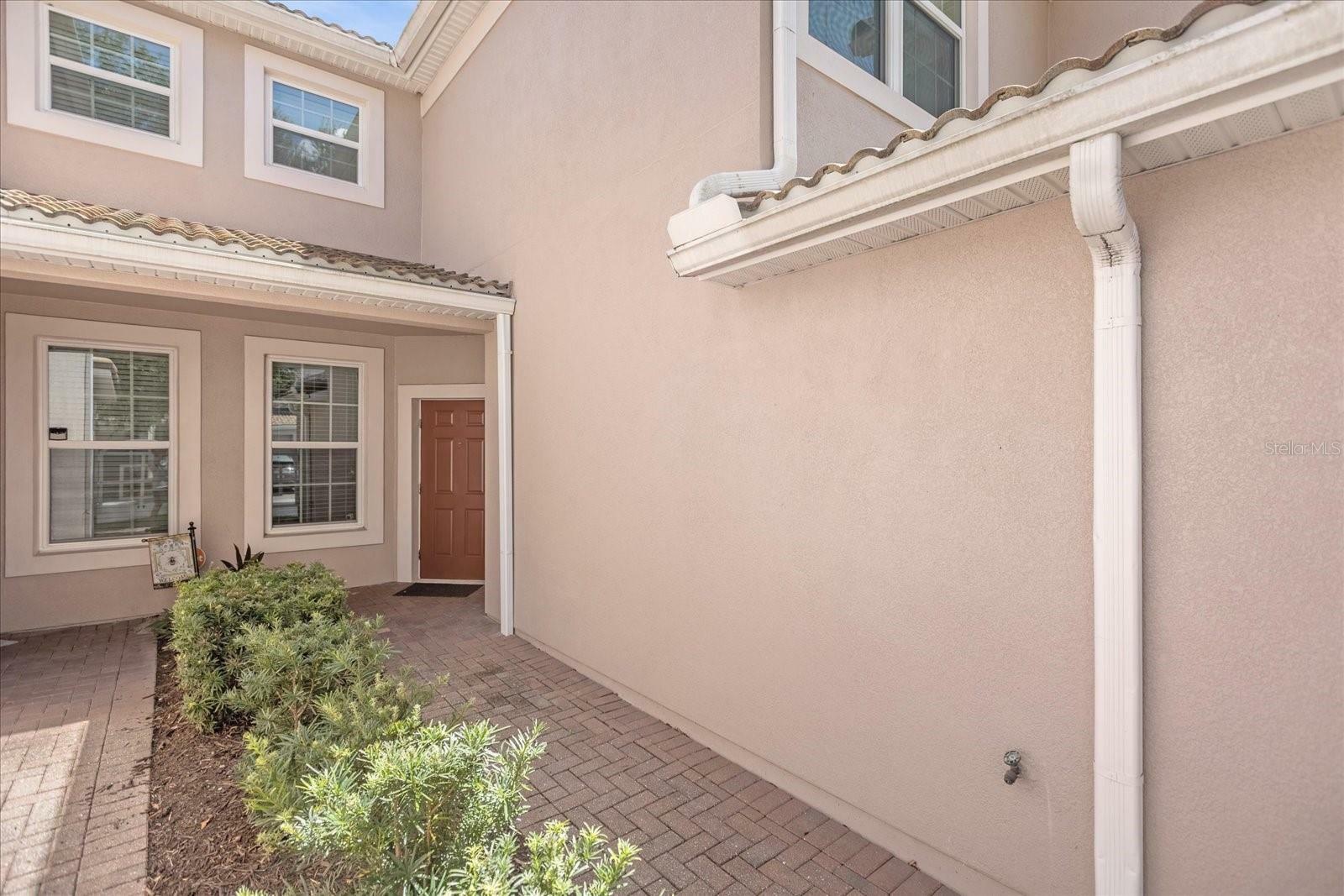 Property Photo:  1213 Bella Rose Court  FL 33896 