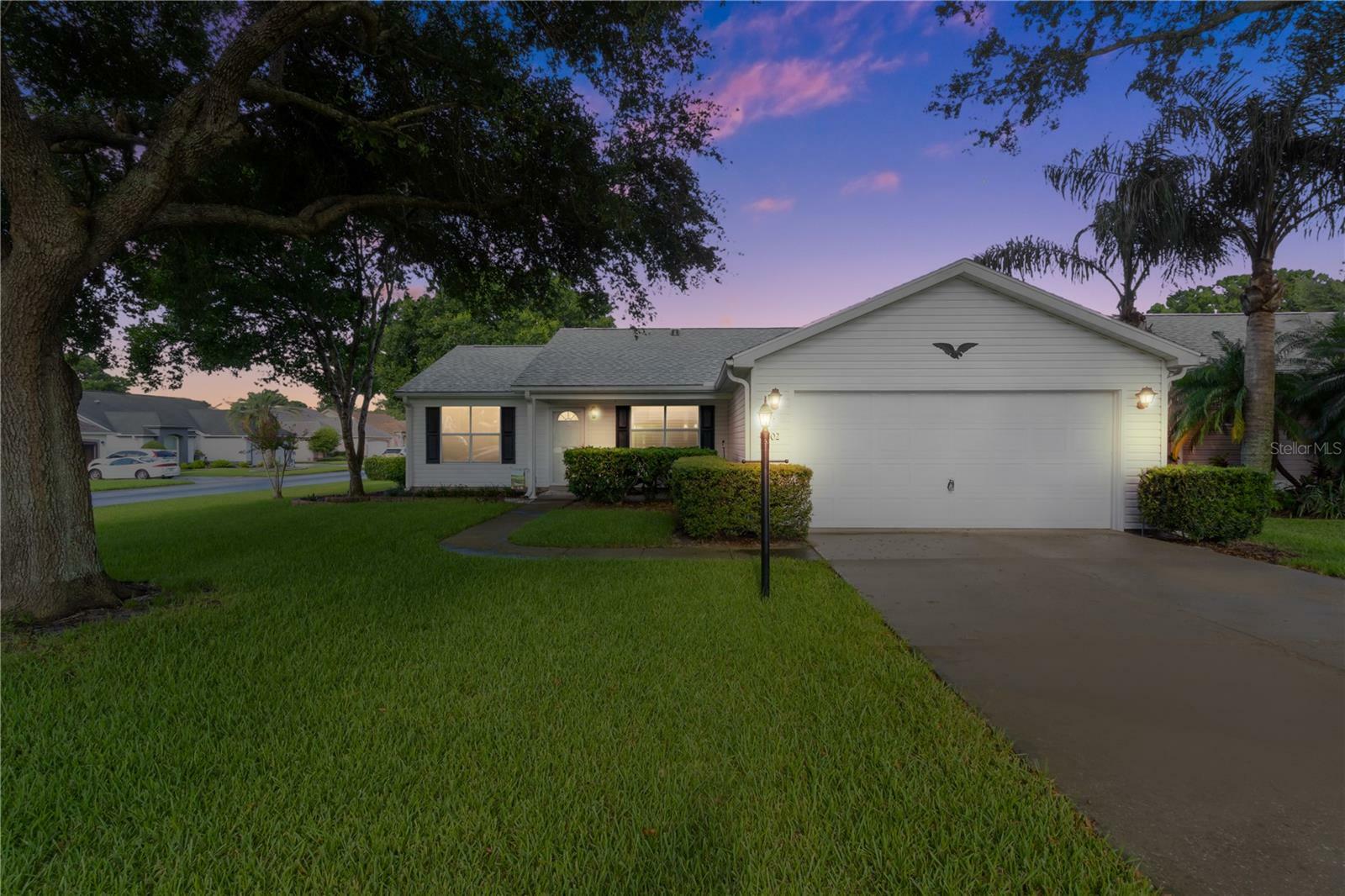 Property Photo:  502 Alcazar Court  FL 32159 