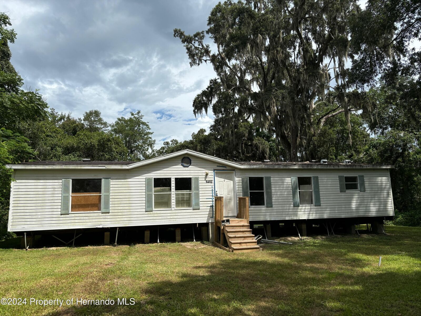 Property Photo:  9492 McIntyre Road  FL 34601 