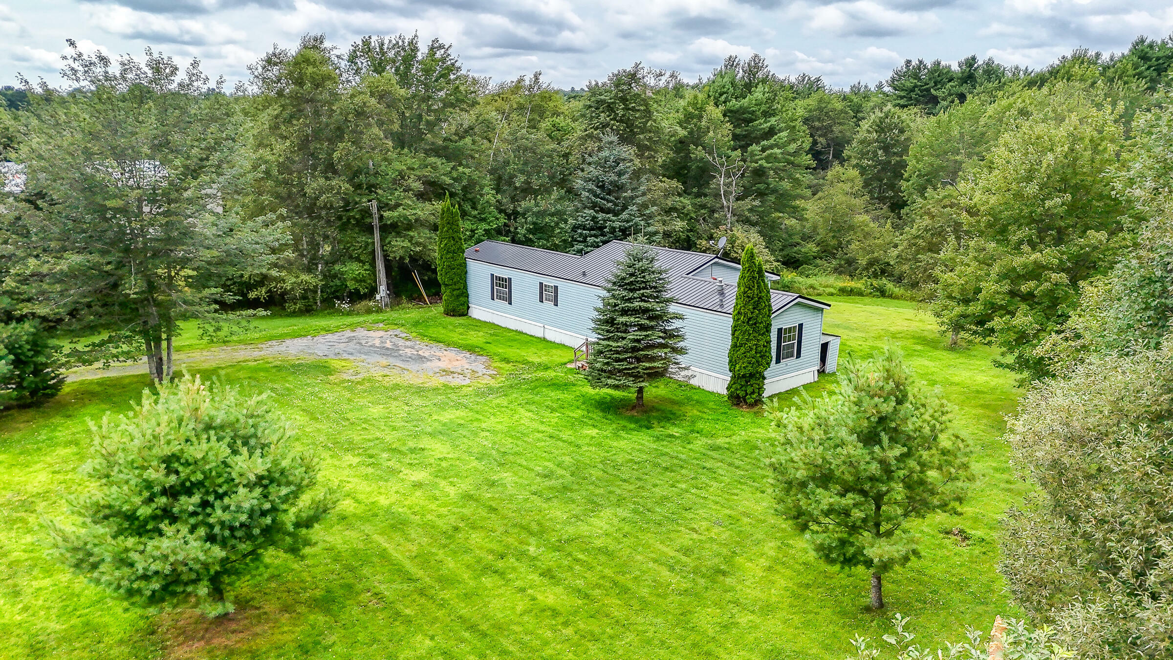 Property Photo: 1518 Main Road ME 04428