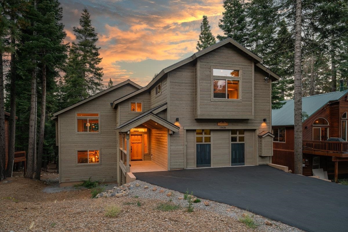 13626 Pathway Avenue  Truckee CA 96161 photo