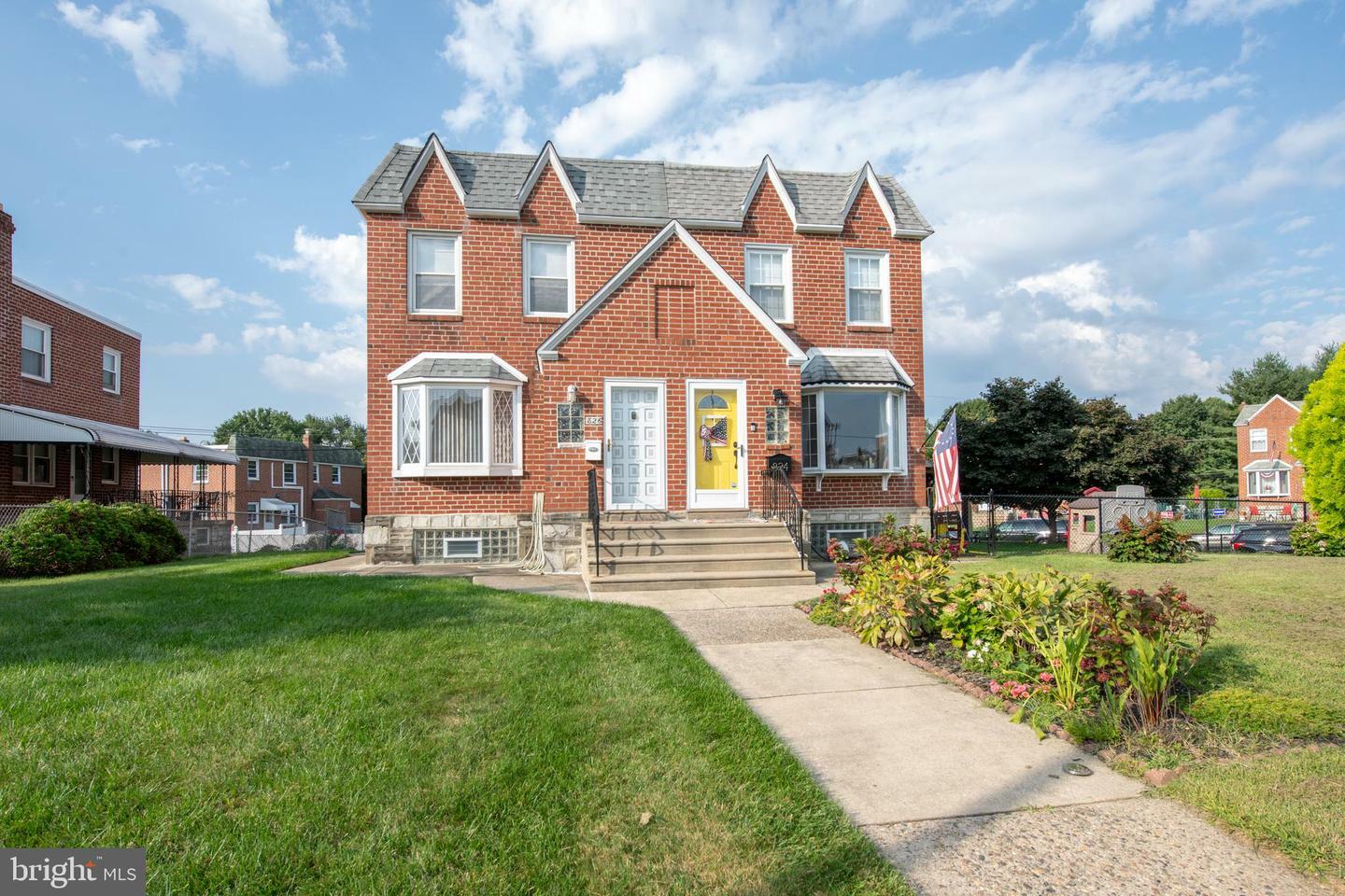 Property Photo:  826 Glenn Street  PA 19115 