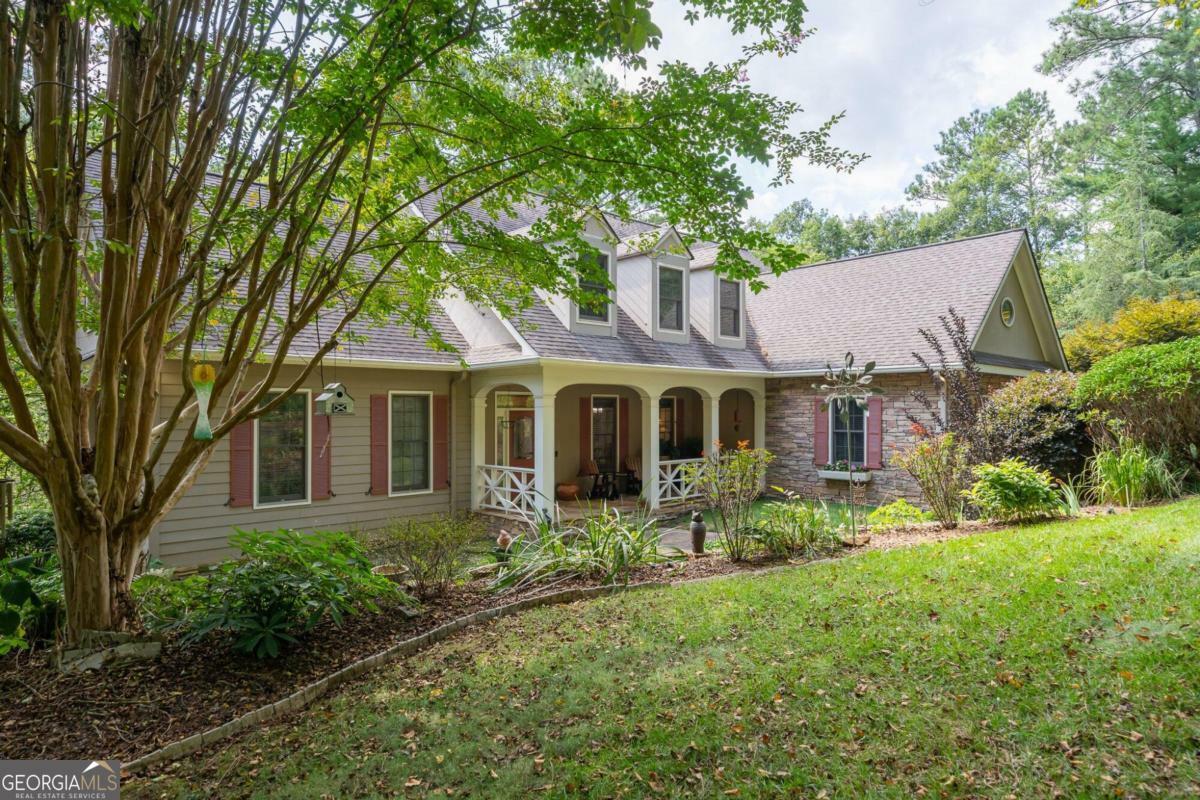 Property Photo:  382 Quail Run Court  GA 30175 