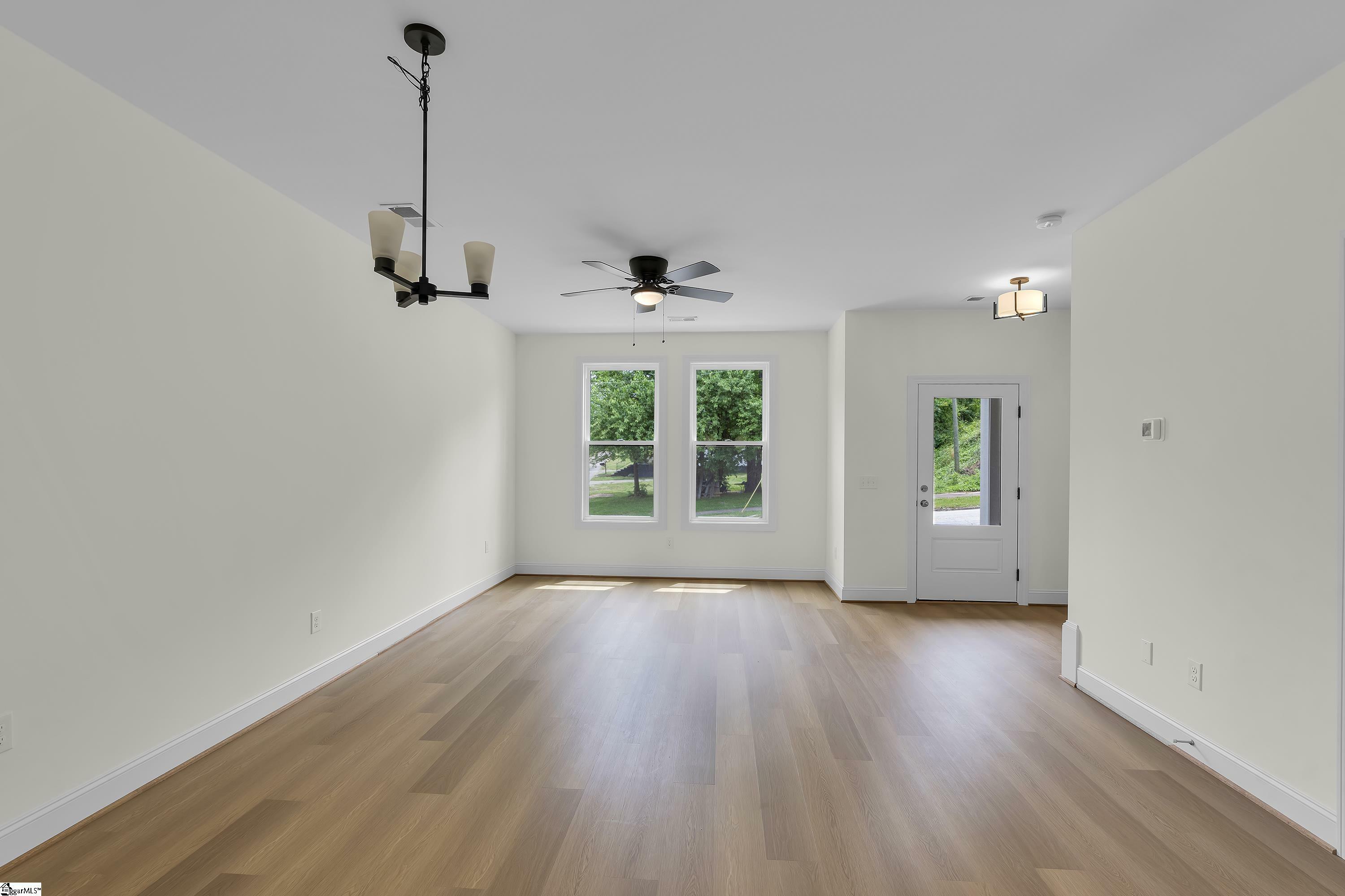 Property Photo: 294 College Street SC 29303